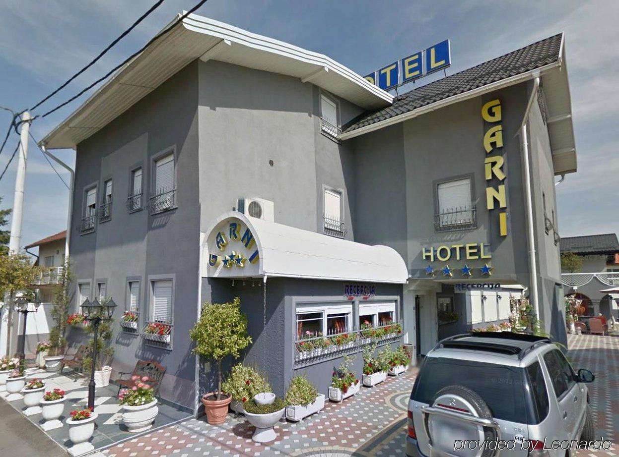 Hotel Garny Pleso Velika Gorica Exterior foto